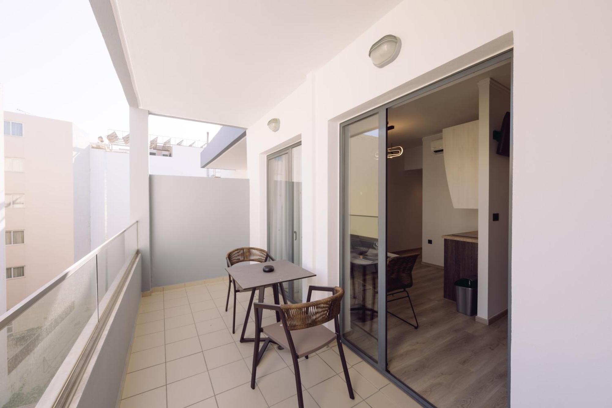 Medusa Apartments Ретимно Екстериор снимка